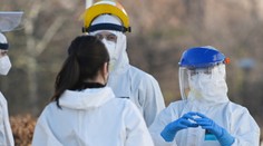 Počet úmrtí na COVID-19 výrazne stúpol. Najhoršia situácia je v Košickom kraji