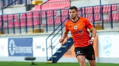 S futbalom chcel skončiť, chuť našiel na dedine pri známom trénerovi. Dnes je z neho obávaný kanonier