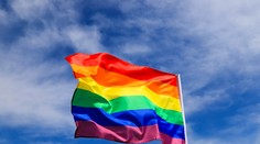 Českí poslanci schválili možnosť uzavrieť sobáš pre páry rovnakého pohlavia