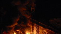 FOTO+VIDEO: Caracas v plameňoch. Spojené štáty podnikli útoky proti Venezuele