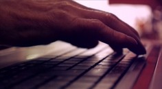 Znížia európske zákony limit na internet na 16 rokov? Tu je odpoveď