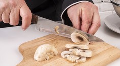 Stratia unikátnu chuť: Ak umývate huby pod tečúcou vodou, robíte obrovskú chybu