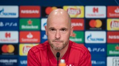 Novým trénerom Manchestru United sa stane Holanďan Erik ten Hag. Aktuálne vedie Ajax