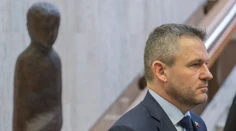 Premiérovi sa niekto vyhrážal smrťou, vypovedal na polícii