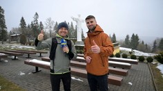 Kňažské rúcho občas vystrieda za motorku či padák. Tribula vzal na túru mladého farára