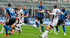 Škriniarov Inter vyhral, pred mestským rivalom majú výrazný náskok
