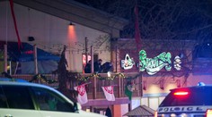 Šialený strelec zabíjal náhodne vybraných ľudí v bowlingovom centre v meste Rockford