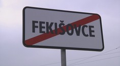 Vo Fekišovciach je opäť rušno: Niekto vraj ukradol dôležitú tabuľu