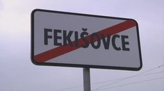 Vo Fekišovciach je opäť rušno: Niekto vraj ukradol dôležitú tabuľu