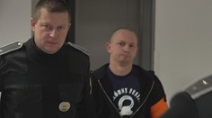 Odsúdili ho za týranie priateľky, ona stále verí, že spolu budú viesť spoločný život