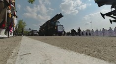 Na Blízkom východe je relatívne ticho. Analytici sa nevedia zhodnúť, či je to príprava na vážnejšie kroky