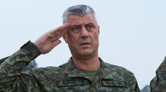 Kosovského prezidenta Thaciho obžalovali z vojnových zločinov počas konfliktu so Srbskom