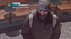 Amerikou otriasa brutálna poprava. Polícia teraz našla batoh patriaci vrahovi riaditeľa veľkej poisťovne