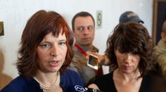 V demokratickom spektre sa začínajú obávať rekordného prepadu. Pred parlamentom môžu zostať aj známe mená