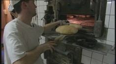 O týždeň začnú platiť príplatky za prácu. Potraviny ale budú drahšie