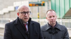 Pred „grilovaním“ v parlamente uprednostnil strihanie pásky. Ráž neprišiel na výbor o problémoch na železniciach