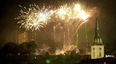 Slovensko oslavuje 17. výročie vstupu do EÚ. B. Kollár si neodpustil štipľavú poznámku