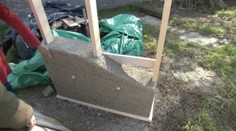 Pani Eleonóra nám ukázala, ako si postavila dom z konopí