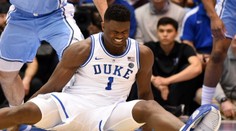 Kuriózne zranenie budúcej jednotky draftu NBA: Za všetko môže rozpadnutá teniska