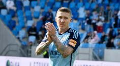VIDEO: Slovan zakončil majstrovskú sezónu víťazne napriek dlhému oslabeniu. Kucka s krásnou rozlúčkou