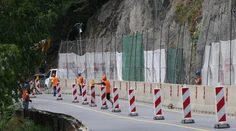 Mimoriadna situácia pod Strečnom pokračuje až do konca zimy. Projekt sanácie sa mimoriadne predražil