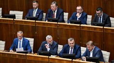 V parlamente sa začalo rokovanie o dôvere Ficovej vlády. Koalícia skrátila rozpravu