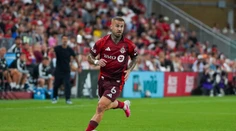 VIDEO: Bizarný vlastenec v MLS. Dlhoročný hráč Bundesligy poslal súpera do vedenia kurióznym spôsobom