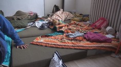 Po požiari bytovky v Žiline bývajú tri rodiny v telocvični. Mesto zvažuje viacero variantov riešení