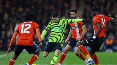 Hrdinom Arsenalu sa v závere zápasu stal Rice. Duel priniesol až sedem gólov