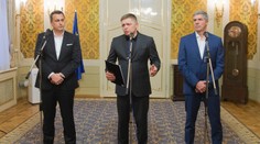 Koaliční lídri o platoch učiteľov: Zvýšime ich zatiaľ len raz o 6 percent