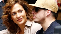 Jennifer Lopez sa má tesne pred päťdesiatkou stať mamou