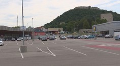 Len čo otvorili hranice, Slováci sa vrátili k nákupom v Rakúsku. Nespokojní ostali pendleri