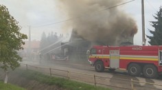 Zhorel majetok za milión eur. Požiar zničil budovu obľúbeného mäsiarstva, ktoré vyrába pre celé Slovensko