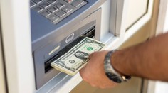 Bizarná pomsta bývalého šéfa. Muž dostal poslednú výplatu v nezvyčajnej forme