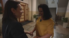 S Gabikou Marcinkovou sme sa vrátili na miesto, kde to všetko začalo. Po 19 rokoch prekvapila učiteľov na gymnáziu