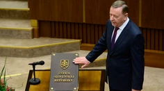 Smeráckemu hriešnikovi hrozí mastná pokuta. Vyhne sa jej vtedy, ak sa vzdá mandátu