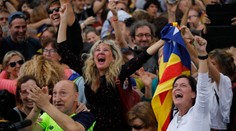 Španielsky Senát odhlasoval kontrolu nad Katalánskom, ktoré vyhlásilo nezávislosť