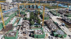 Hrozí ďalšia finančná kríza? V Číne padá na dno obria developerská spoločnosť