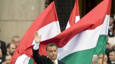Orbán sa nevzdáva ani po neúspešnom referende, prichádza s novelou ústavy