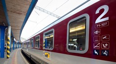 Na viacerých úsekoch Slovenska nechodia vlaky, ďalšie meškajú