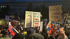 Tisíce ľudí naprieč Slovenskom vyšli do ulíc. Organizátori protestov vyhlásili stav občianskej pohotovosti