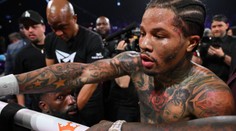 Boxerský šampión opäť v problémoch, skončil v putách