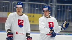 Šimon Nemec: S Tatarom a Slafkovským sme sa bavili, že to vyzerá, akoby na MS nikto nechcel ísť