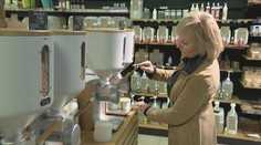 Ošiaľ opadol a zákazníci do nich prestali chodiť. Niektoré bezobalové obchody sú na pokraji krachu