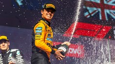 F1 priniesla ďalší bláznivý ročník. O uplynulej sezóne sme sa rozprávali so Števom Eiselem
