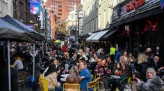 „Zaočkovaná“ Veľká Británia straší vysokým počtom infikovaných: Dáta však ukazujú veľmi pozitívny trend