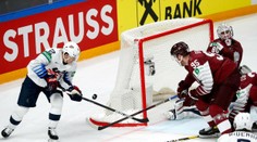 Američania potvrdili úlohu favoritov a zdolali Lotyšov