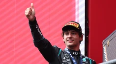 V Belgicku vydrel víťazstvo Antonelli, jeho tímový kolega vypadol v prvom kole. Hamilton zrazil mechanika