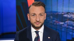 Minister v relácii s medzinárodne hľadaným Slovákom. Šutaj Eštok tvrdí, že rešpektuje prezumpciu neviny