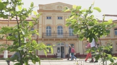 V Trenčianskych Tepliciach zrekonštruovali unikátnu budovu: 150-ročný kúpeľný dom